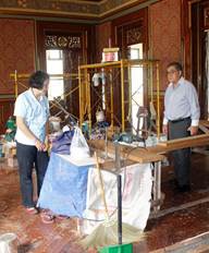 EPWF Director Lt. Gen. Dr. Suprija Mokkhavesa supervising  restoration work at Phaya Thai Palace